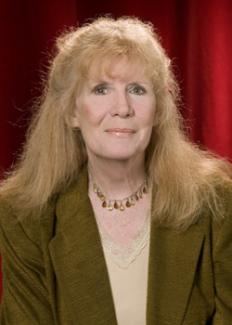 Judith Olauson headshot